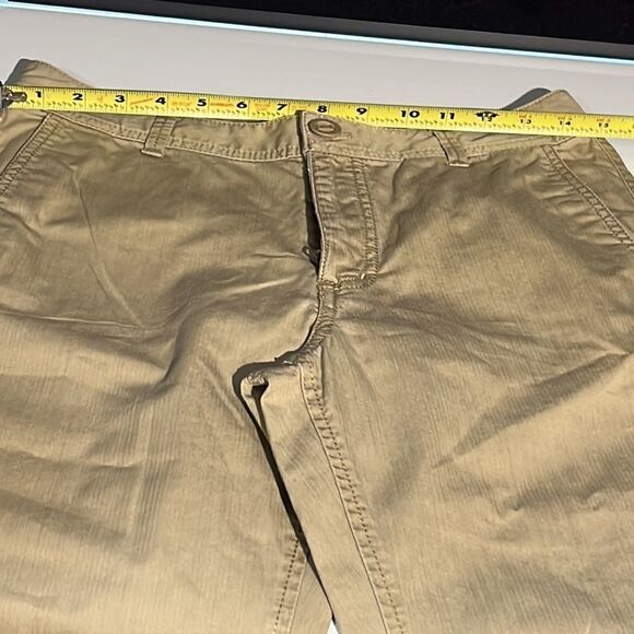 Eddie Bauer Vashon Fit Bermuda Shorts - Knee Length 16” Inseam Size 2 - Picture 4 of 11